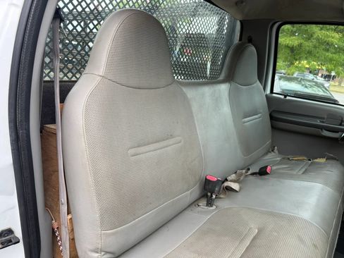 Used 1999 Ford F450 2WD Regular Cab Super Duty image 27