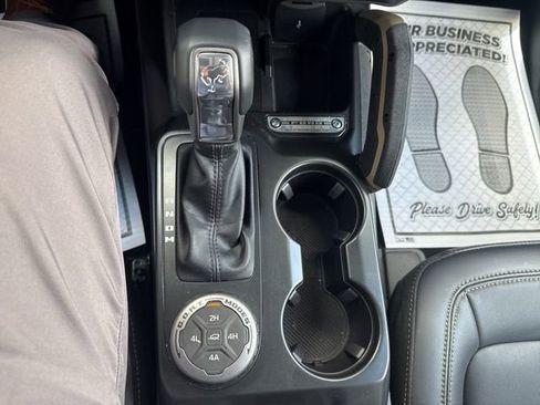 New 2025 Ford Bronco Badlands AWD/4WD image 24