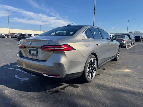 New 2026 BMW 530i w/ Premium Package RWD image 6