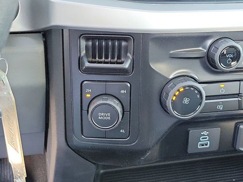 New 2026 Ford F350 XL AWD/4WD image 16