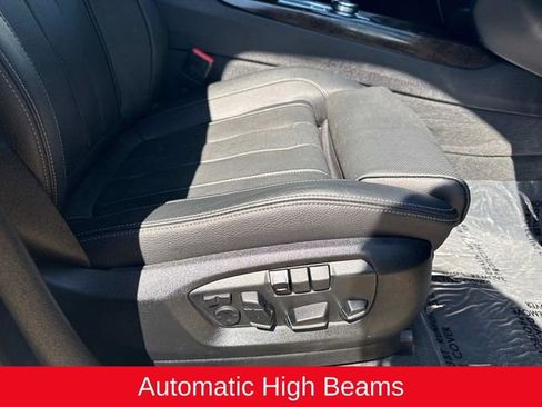 Used 2018 BMW X5 xDrive50i w/ M Sport Package image 18