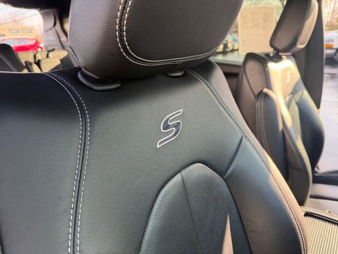 Used 2022 Chrysler Pacifica Touring-L w/ S Appearance Package image 25