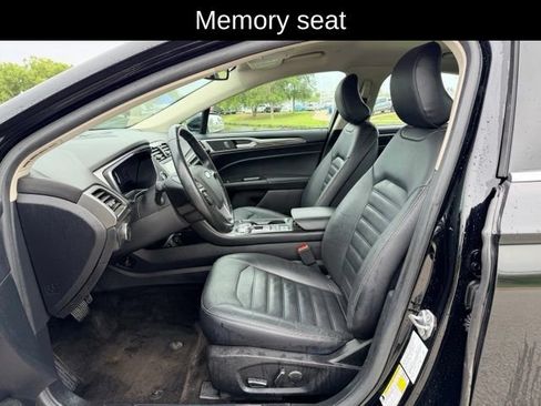 Used 2018 Ford Fusion Energi SE FWD image 8