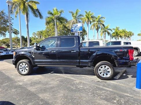 Used 2019 Ford F350 Platinum w/ Platinum Ultimate Package image 3