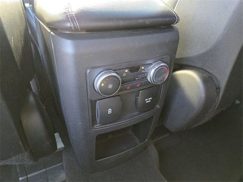 Used 2020 Ford Explorer Limited image 18
