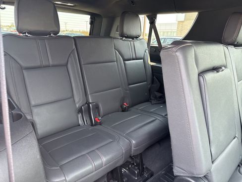 Used 2023 Chevrolet Suburban RST w/ Luxury Package image 6