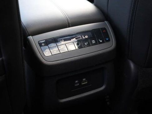 Used 2025 Nissan Pathfinder SL w/ SL Premium Package FWD image 26