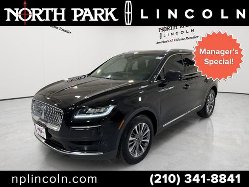 Used 2023 Lincoln Nautilus FWD w/ Premium Package image 1