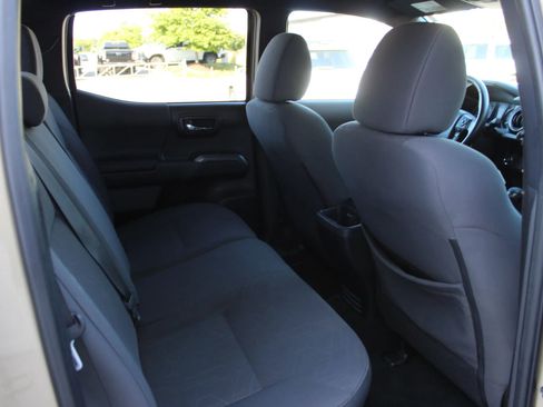 Used 2019 Toyota Tacoma TRD Off-Road RWD image 25