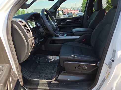 Used 2026 RAM 1500 Big Horn AWD/4WD image 19