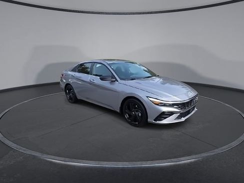 New 2026 Hyundai Elantra SEL Sport w/ Cargo Package image 2