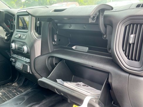 New 2024 GMC Sierra 3500 Pro w/ Convenience Package RWD image 9