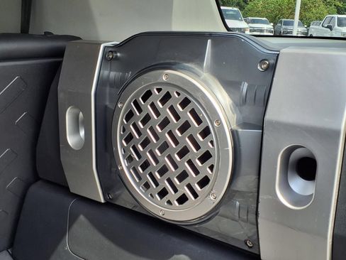 Used 2008 Toyota FJ Cruiser 2WD w/ Upgrade Pkg 2 image 9