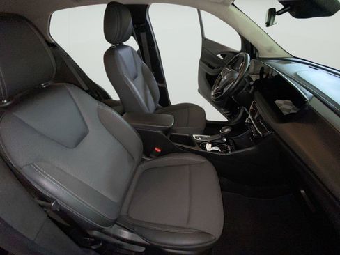 Used 2024 Buick Encore GX Preferred FWD image 22