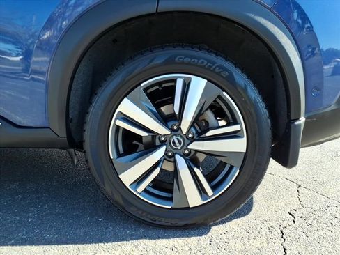 Used 2023 Nissan Rogue Platinum image 24