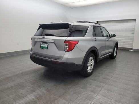 Used 2020 Ford Explorer XLT RWD image 9