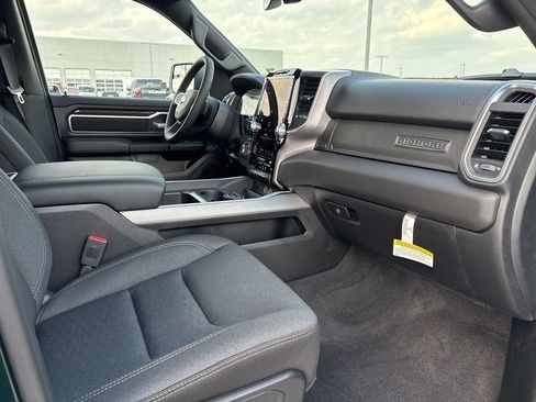 New 2026 RAM 1500 Big Horn AWD/4WD image 14