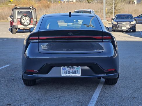 Used 2026 Toyota Prius Limited w/ Limited Premium Package image 5