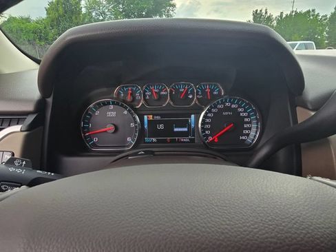 Used 2018 GMC Yukon SLT w/ Open Road Package AWD/4WD image 32