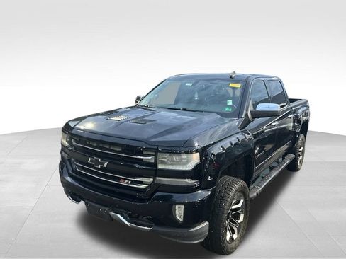 Used 2016 Chevrolet Silverado 1500 LTZ Z71 w/ LTZ Plus Package AWD/4WD image 18