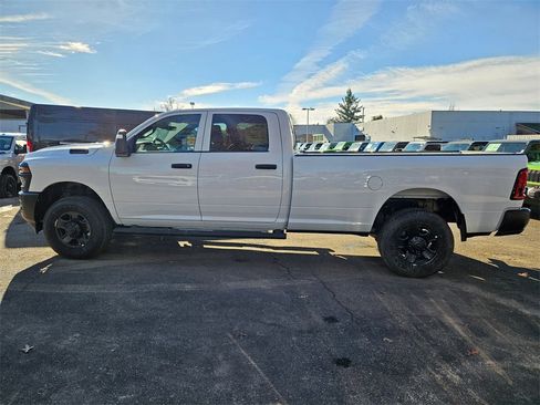 New 2026 RAM 3500 Tradesman image 4