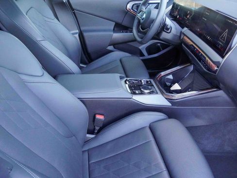 Certified 2025 BMW X3 xDrive30i image 12