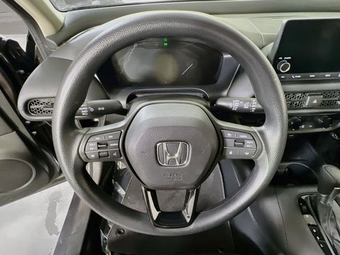 Used 2023 Honda HR-V LX image 11