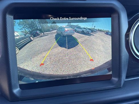 Used 2021 Jeep Wrangler Unlimited Sahara image 26