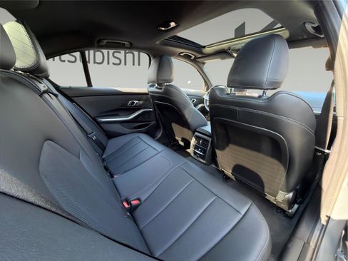 Used 2024 BMW 330i xDrive Sedan w/ Convenience Package image 19