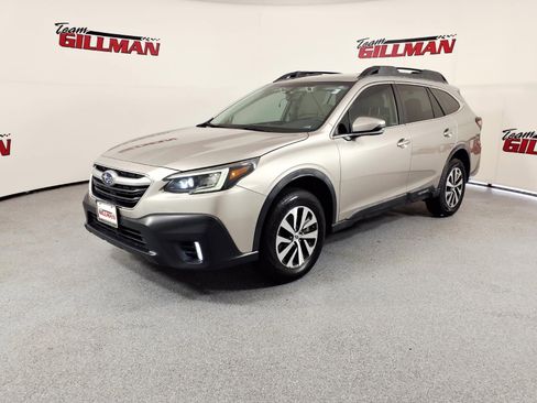 Used 2020 Subaru Outback Premium w/ Popular Package #1 AWD/4WD image 3