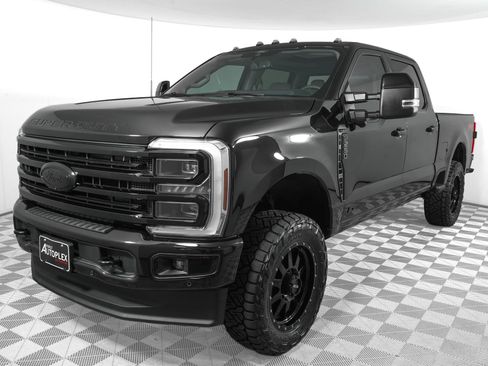 Used 2026 Ford F250 Platinum w/ Platinum Plus Package AWD/4WD image 10