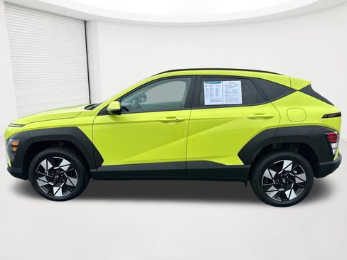 Certified 2025 Hyundai Kona SEL AWD/4WD image 8