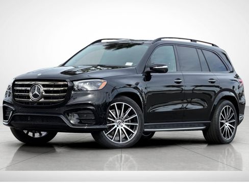 New 2026 Mercedes-Benz GLS 450 4MATIC image 2
