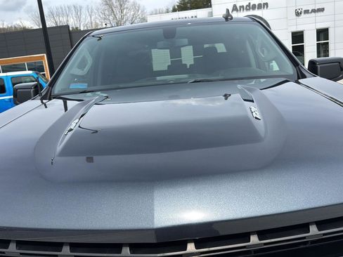 Used 2021 Chevrolet Silverado 1500 LT Trail Boss w/ Bed Protection Package AWD/4WD image 14