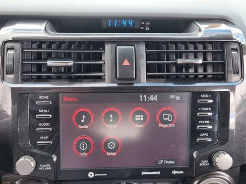 Used 2020 Toyota 4Runner TRD Off-Road image 12