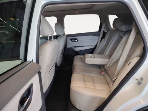 Used 2021 Nissan Rogue SL w/ Premium Package FWD image 25