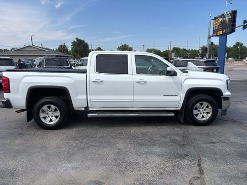 Used 2018 GMC Sierra 1500 SLE AWD/4WD image 5