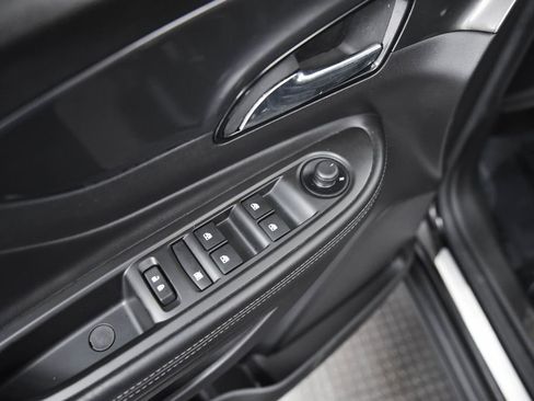 Used 2022 Buick Encore Preferred w/ Safety Package image 12