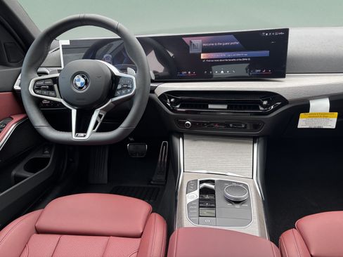 Used 2026 BMW 330i xDrive Sedan w/ M Sport Package AWD/4WD image 8