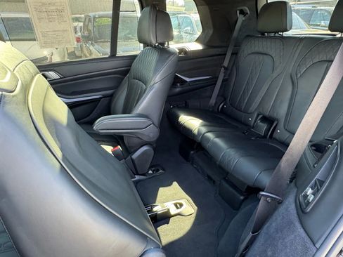 Used 2019 BMW X7 xDrive50i w/ M Sport Package image 20