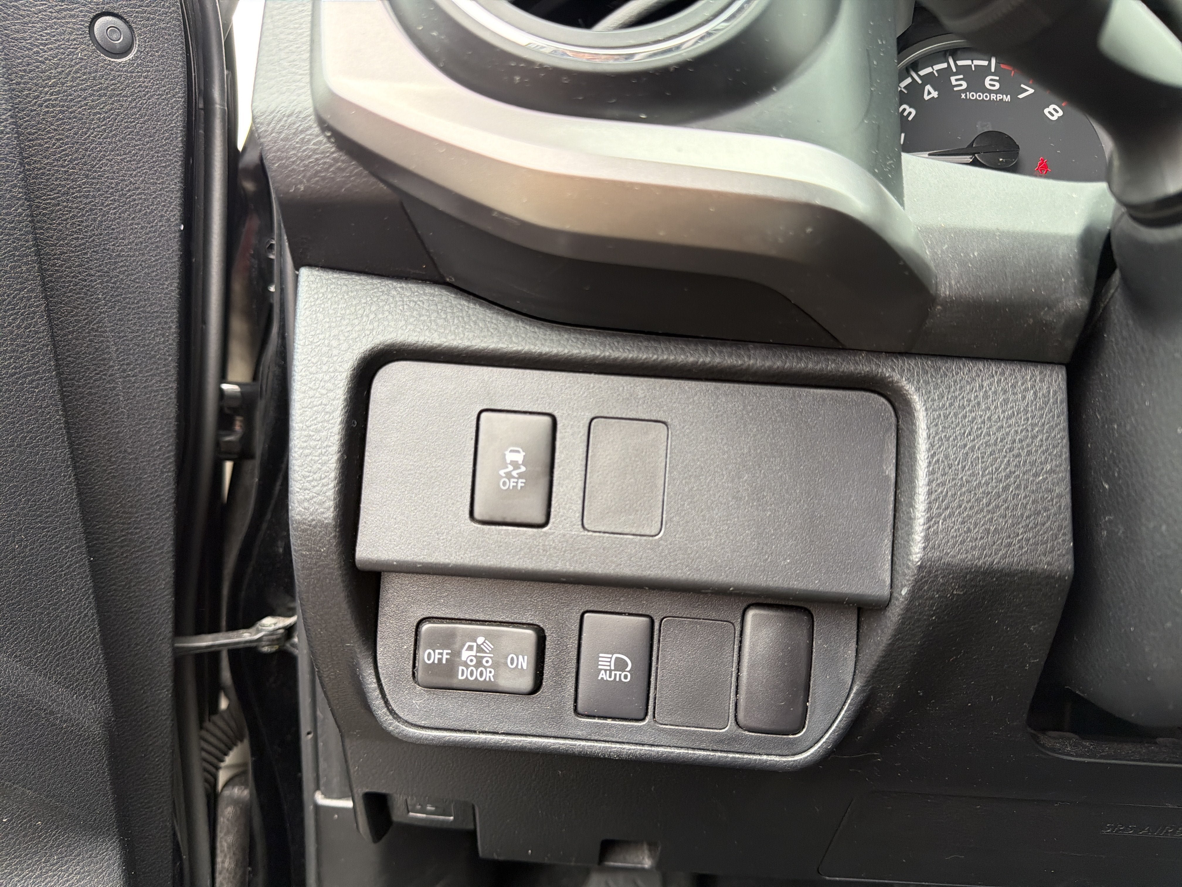 Used 2023 Toyota Tacoma SR5 w/ SX Package AWD/4WD image 19