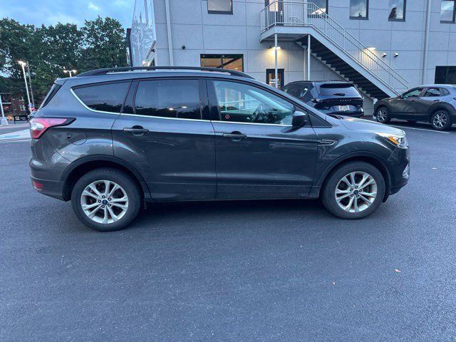 Used 2018 Ford Escape SEL w/ Canadian Touring Package AWD/4WD image 4