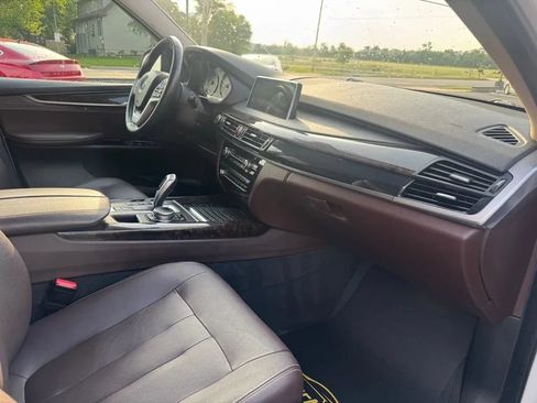 Used 2015 BMW X5 xDrive35i AWD/4WD image 9