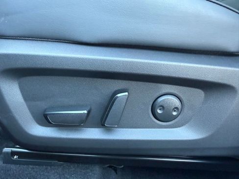 New 2025 Mitsubishi Outlander SE image 20