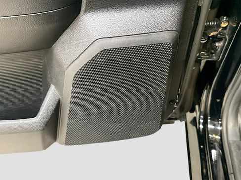 Used 2014 RAM 1500 Sport w/ Convenience Group image 25