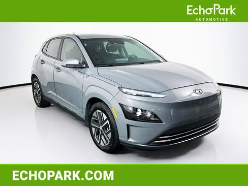 Used 2023 Hyundai Kona SE image 1