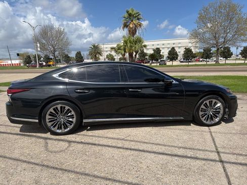 Used 2020 Lexus LS 500 w/ Interior Upgrade Package image 4