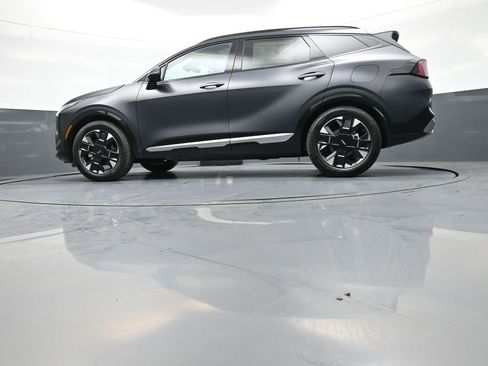 New 2026 Kia Sportage SX FWD image 34