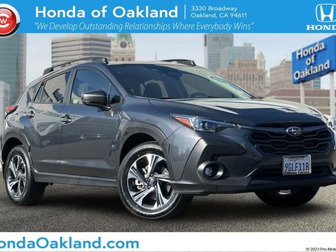 Used 2024 Subaru Crosstrek 2.0i Premium image 1