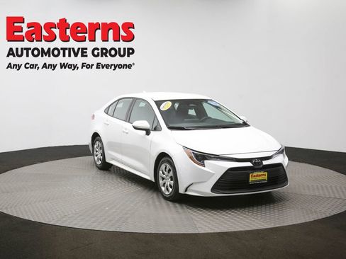 Used 2024 Toyota Corolla LE image 49